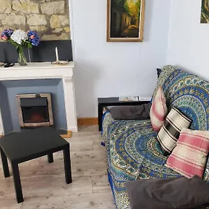 Cosy T2 aux pierres apparentes avec cheminée Appartement Crozon